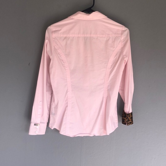 Express the Essential shirt small pink leopard - Picture 5 of 5